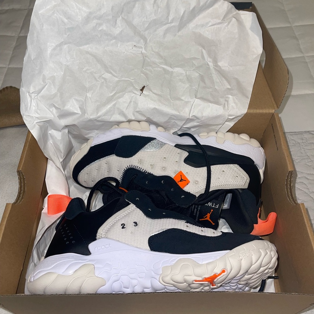 WMNS Jumpman Jordan Delta 2